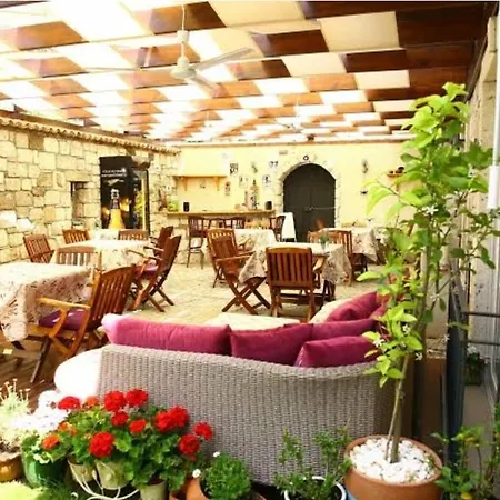 La Mia Casa Hotel *